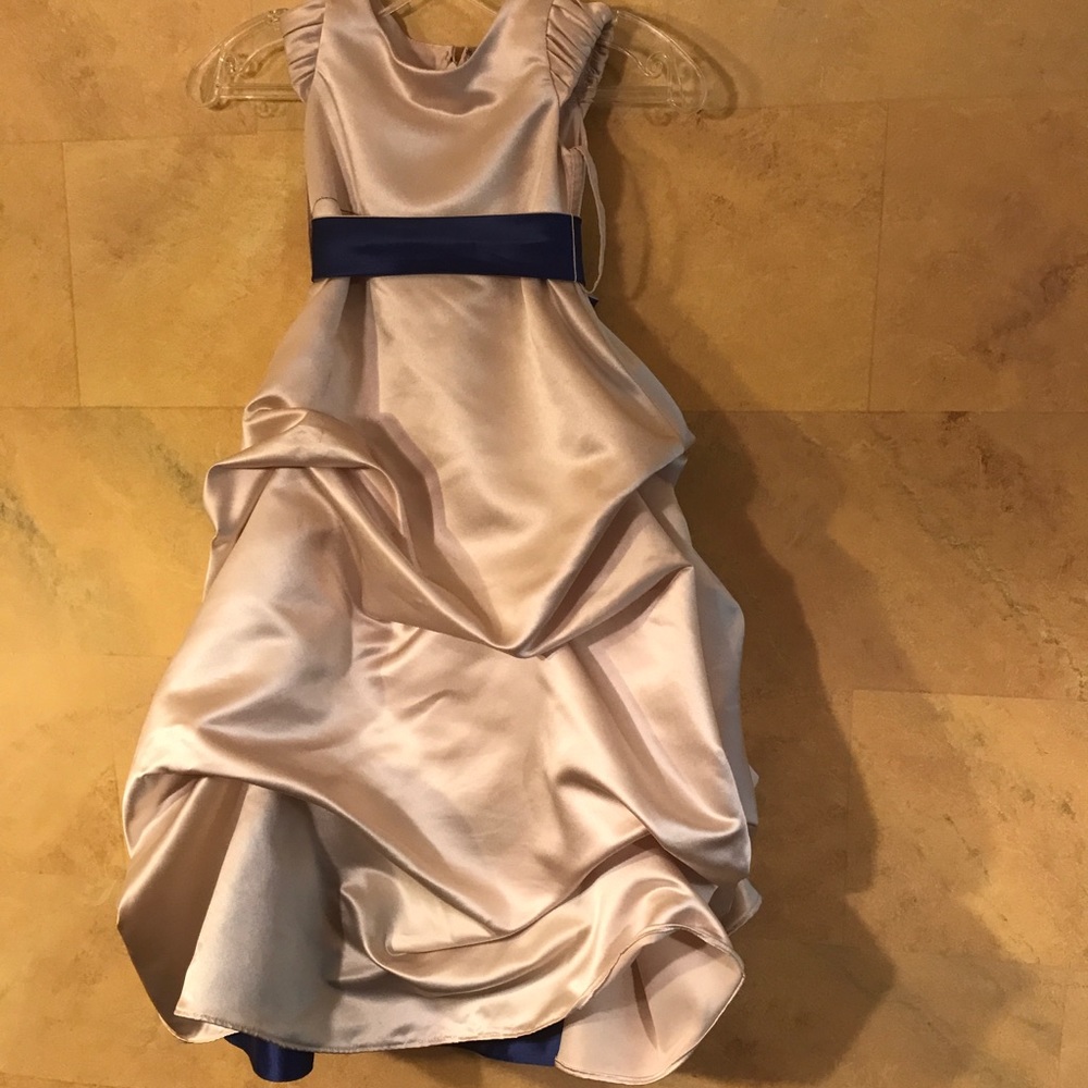 NEW Bill Levkoff SZ3 Girl’s Bridesmaid Dress Tiers